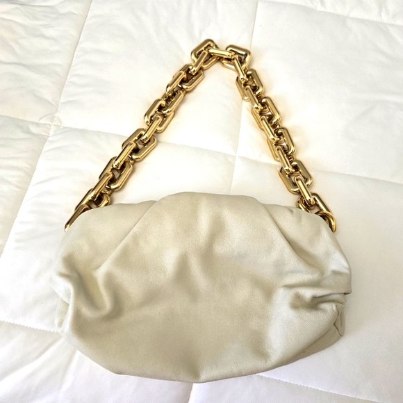 Bottega Veneta Handbags - Bottega Veneta Chain Pouch in White